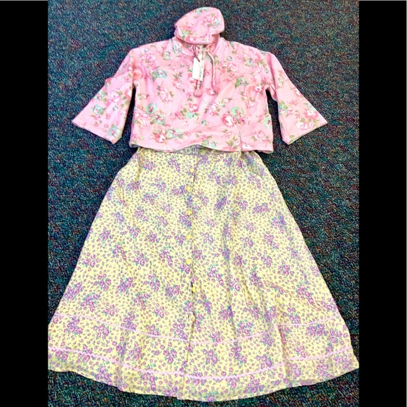 Loveshackfancy Peaches Baja Hoodie. NWT. - Picture 6 of 12